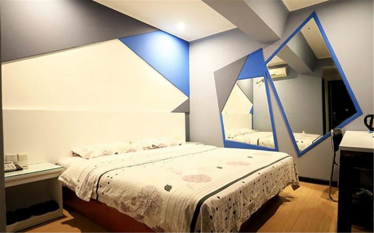 Jinkailai Business Hotel Qingdao Beer Street Eksteriør billede